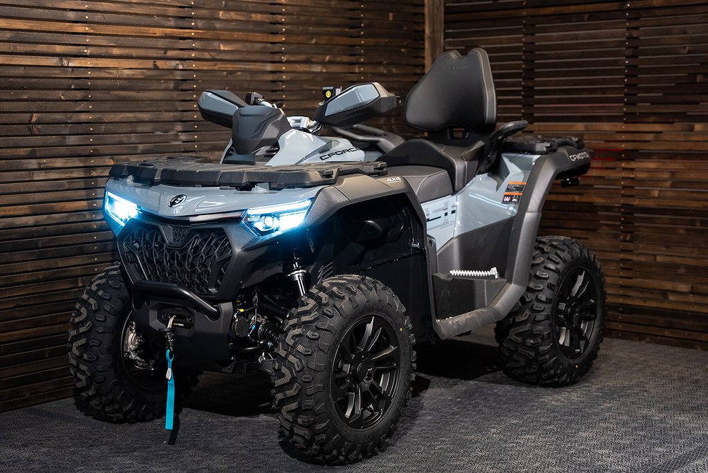 CFMOTO CFORCE 850 Grey edition  