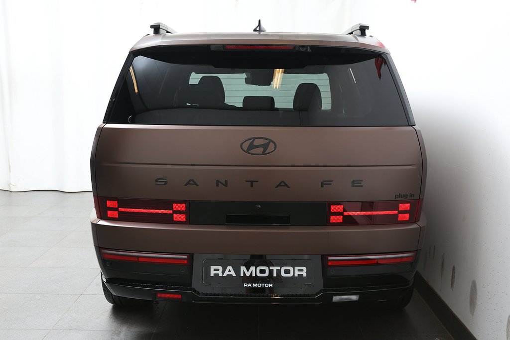 Hyundai Santa Fe 4WD Plug-in Calligraphy Line 2025