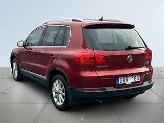 Volkswagen Tiguan 4Motion Sport & Style SoV-Däck/Värmare/Drag – bild 5
