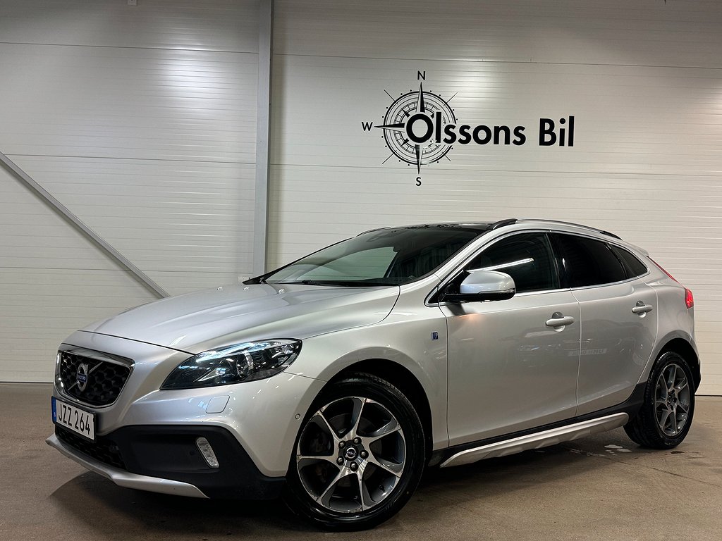 Volvo V40 Cross Country D2 Ocean Race Aut Pano GPS VoC Läder