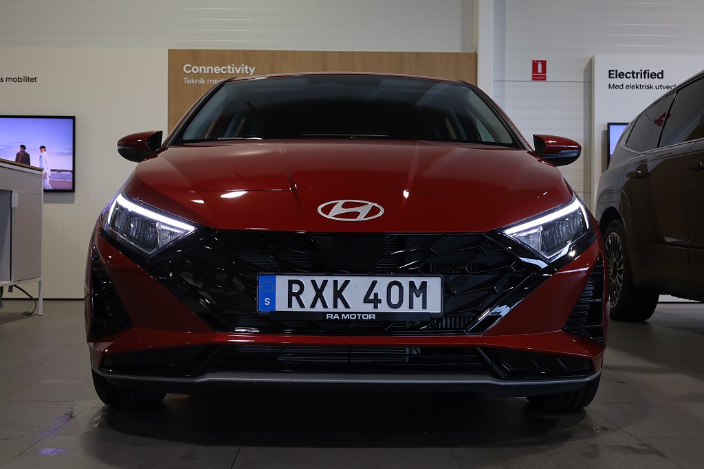 Hyundai i20 1.0 T-GDI AUT Advanced Kamera CarPlay Rattvärme Leasbar 2026