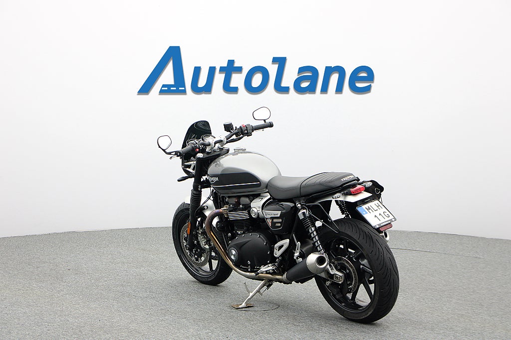 Triumph Speed Twin* Nytt framdäck Nyservad*