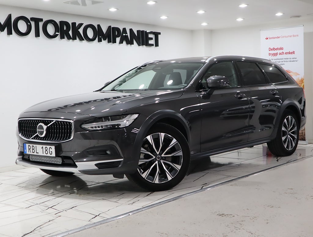 Volvo V90 Cross Country