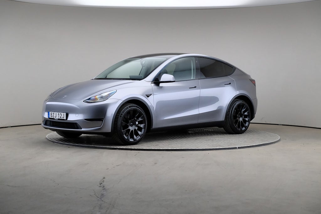 Tesla Model Y Long Range AWD 514hk Drag Läder Pano