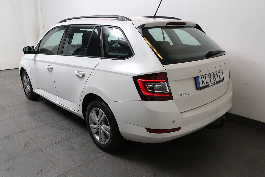 Skoda Fabia 1,0 TSI 95hk Style DSG Combi Drag Komfortpaket 2021