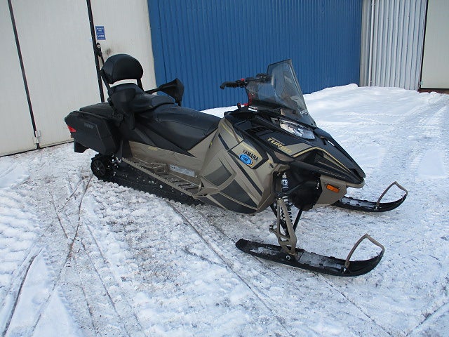 Yamaha Sidewinder STX 146 GT