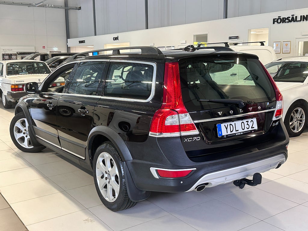 Volvo XC70 D4 AWD Geartronic Summum Dragkrok thumbnail