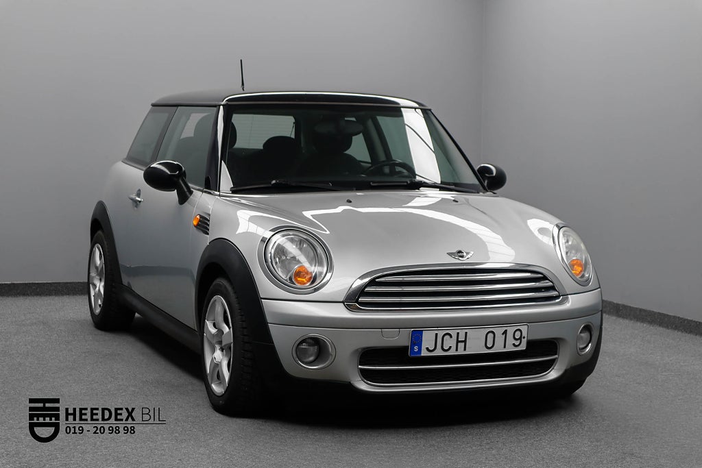 MINI Cooper D 109hk Automat Pepper Chrome Line Sportratt 