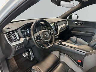 Volvo XC60 Recharge T8 AWD R-Design S&V-Hjul/Drag/Pano/360