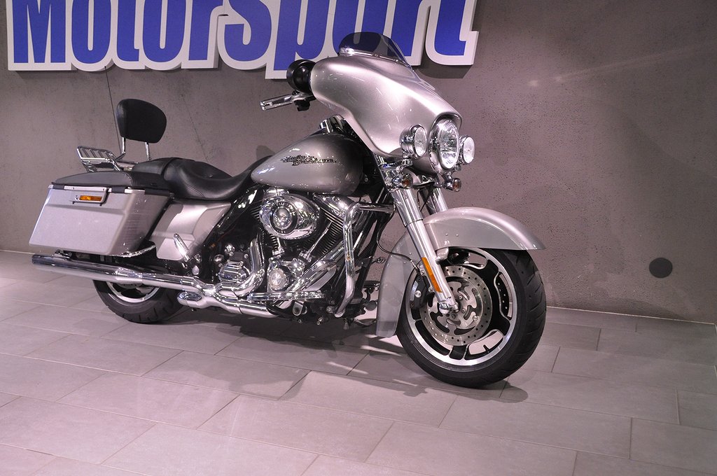 Harley-Davidson FLHX STREETGLIDE