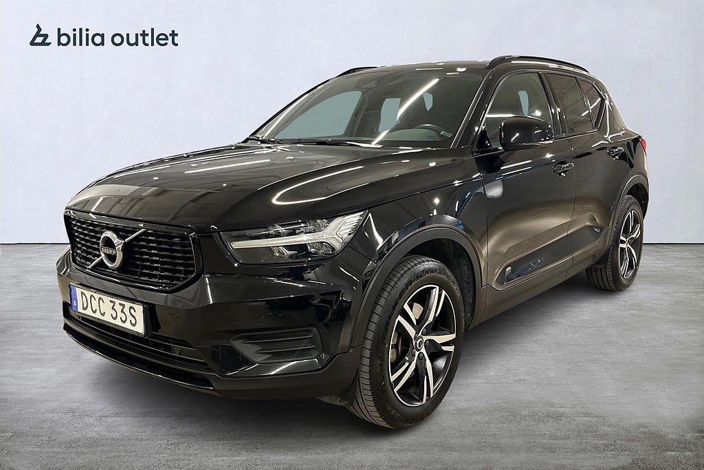 Volvo XC40 B4 AWD R-Design / Moms / B-Kam / Navi / Värmare / Drag