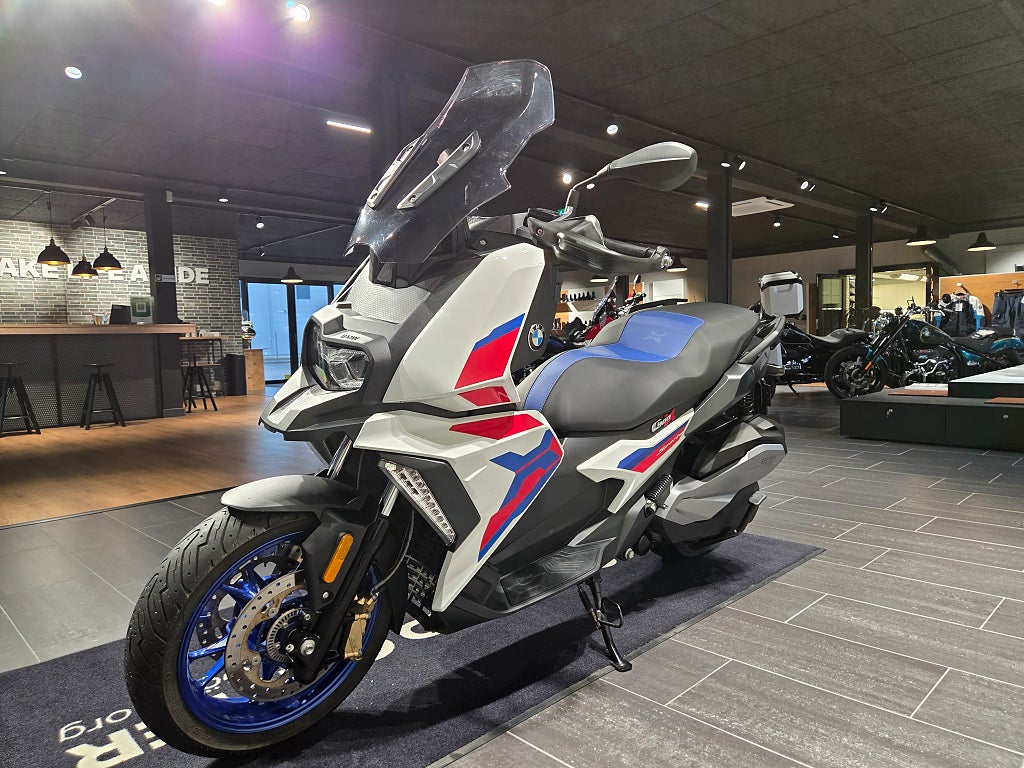 BMW C400X Connectiv. pack