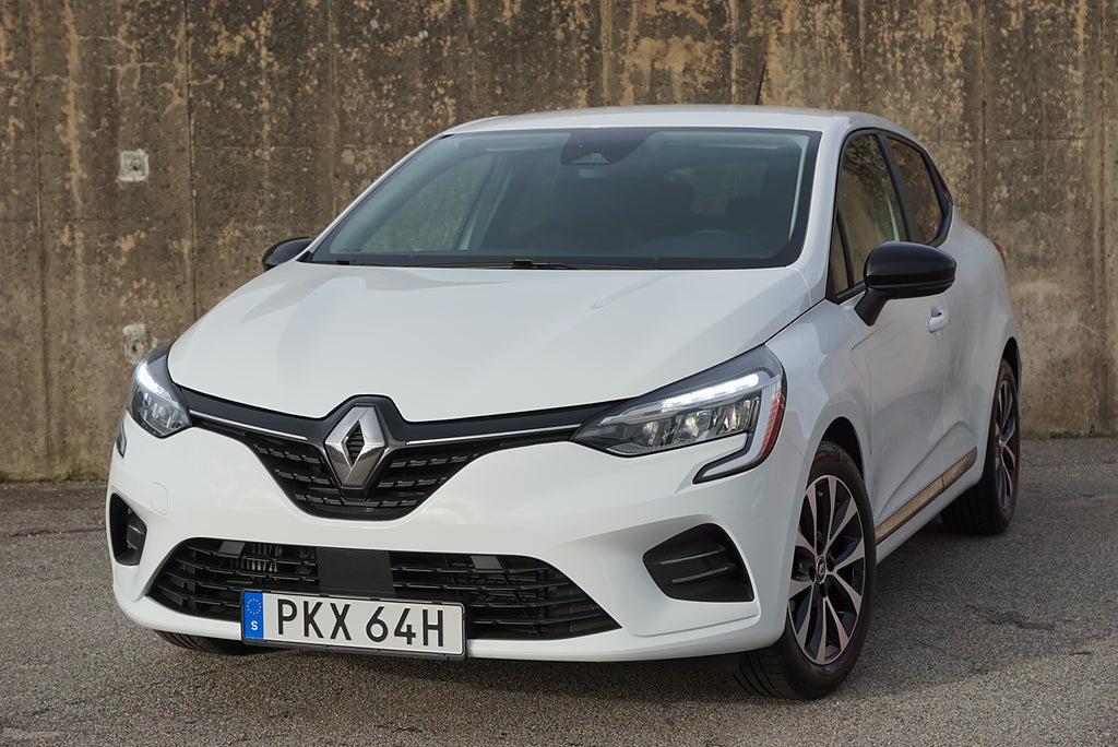 Renault Clio 1.0 TCe Zen 100hk "GPS "P-Sensorer "492kr Skatt"