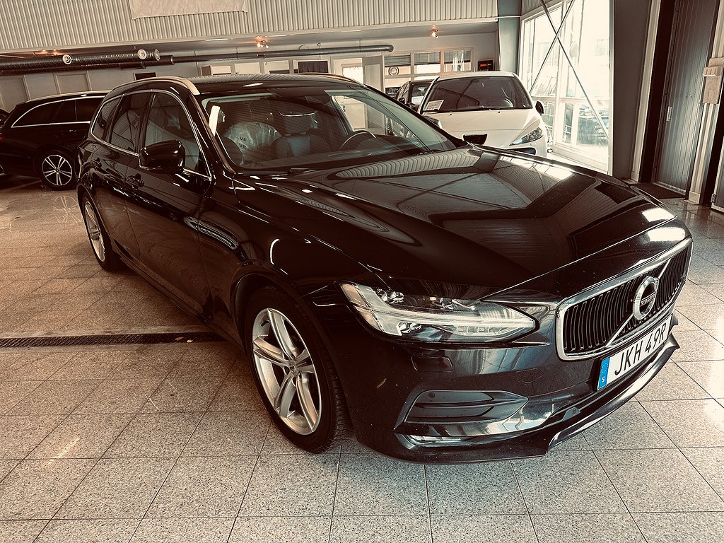 Volvo V90 D4 Automat Advanced Edition 1 ägare Navi Keyless 