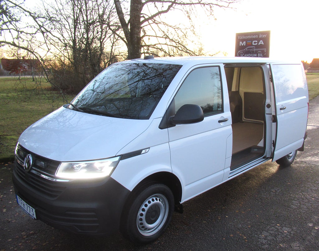 Volkswagen Transporter T6 150 TDI Långt Skåp 2 x Skjutdörrar 