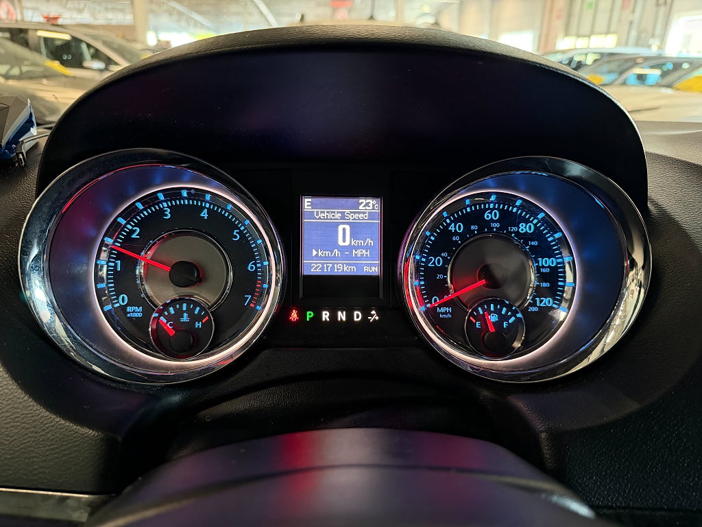 Chrysler Town & Country 3.6 V6 Flex Fuel STOW 'n Go