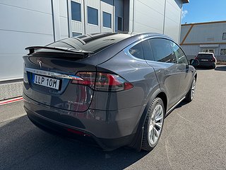 SUV Tesla Model X 6 av 25