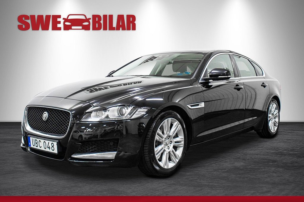 Jaguar XF 30D 300HK AUTO NAVI B-Kamera S&V Hjul