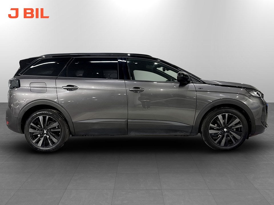 Bild på Peugeot 5008 GT Black Pack 1.2 PT 130hk Aut - 7-SITS,B-KAMERA