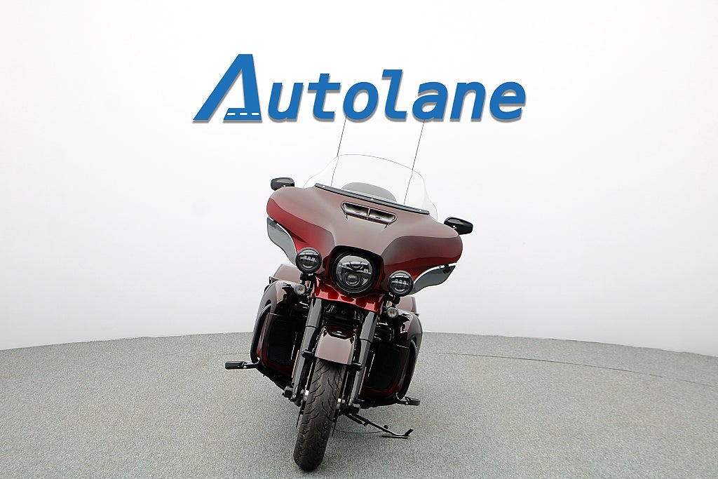 Harley-Davidson Ultra Limited CVO *Dr Jekill * Sommarkampanj 4,99%