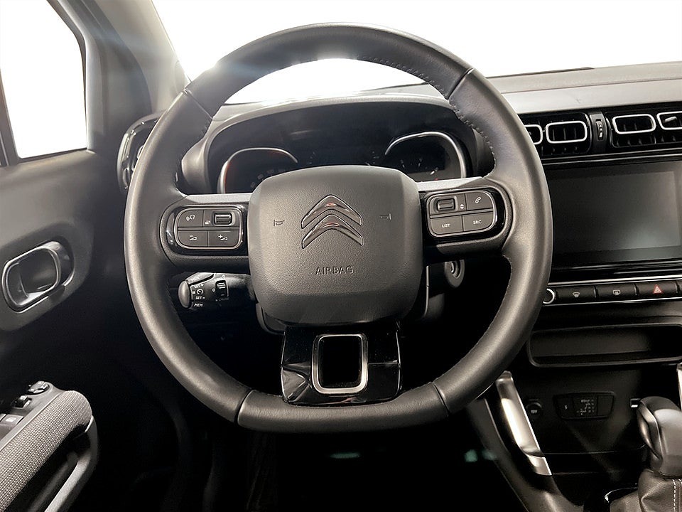 Bild på Citroën C3 Aircross Shine 1.2 PT 130hk Aut - CARPLAY, BACKSENSORER