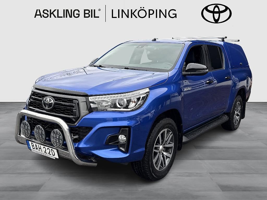 Toyota Hilux Dubbelhytt 2.4 AWD Premium Kåpa Extraljus (Ej Moms)