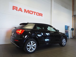 Kombi Audi Q2 5 av 22