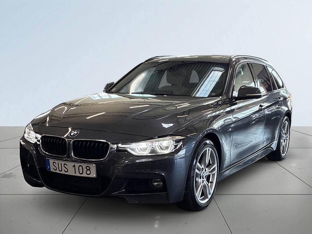 BMW 320D xDrive Touring M Sport S&V-hjul/Kamera/Drag/Pano
