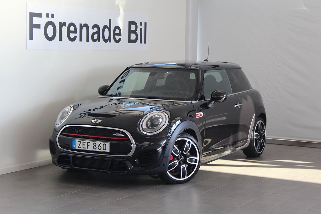 MINI John Cooper Works 3dr Aut / Panorama / HK