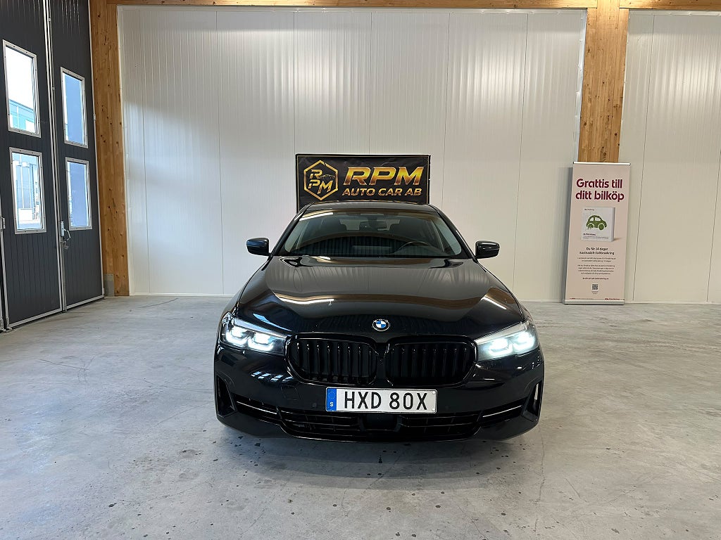 BMW 520d xDrive Sedan Steptronic Invincible AUTO DRAG NAVI KAMRA