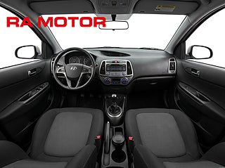 Halvkombi Hyundai i20 13 av 19