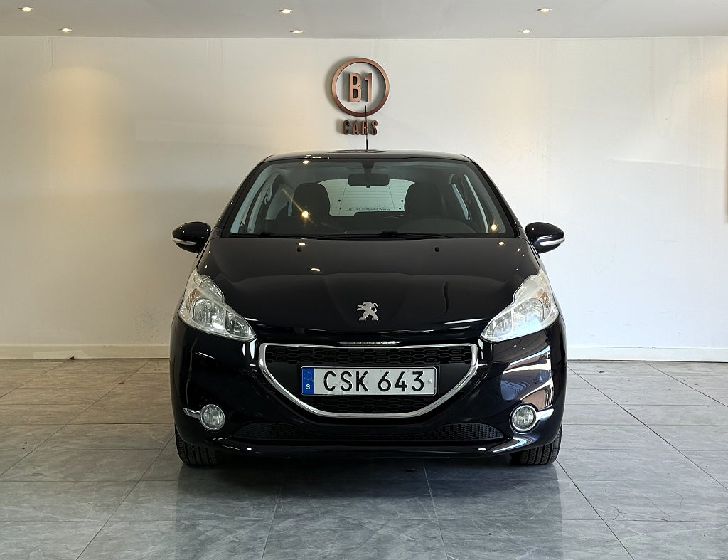 Peugeot 208  1.4 e-HDi EGS AUTOMAT NYBES P-SENSORER KAMREMBYTT