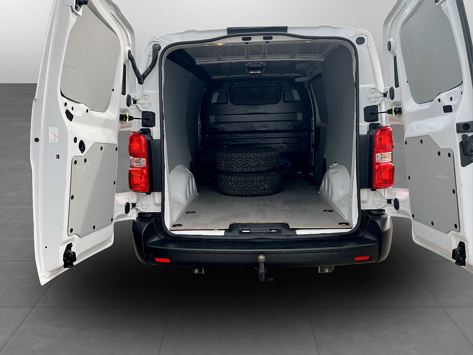 Bild på Citroën Jumpy 2.0 BlueHDi Business Premium L3 144hk Aut 