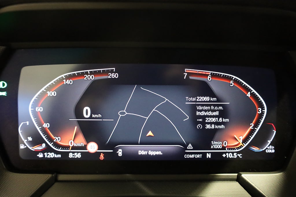 BMW 118I Sport line Navi PDC CarPlay Leasbar 2022