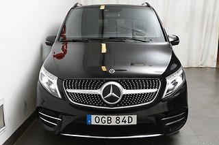 Minibuss Mercedes-Benz V 4 av 25