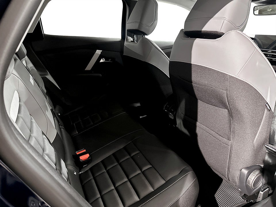 Bild på Citroën C4 Max PureTech 130hk Aut - DEMO