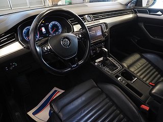 Kombi Volkswagen Passat 14 av 24
