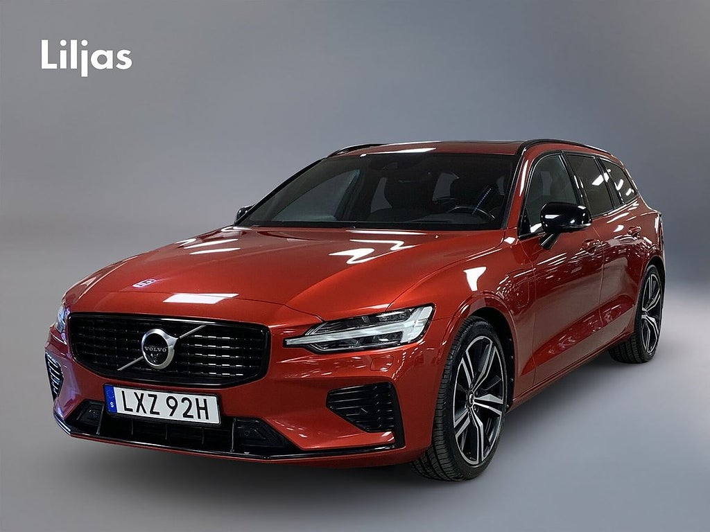 Volvo V60 Recharge T8 AWD R-Design//Drag//360-Kamera//