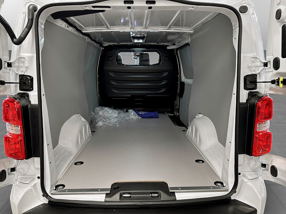 Bild på Peugeot Expert Plus 150hk Aut L3 - EDITION! SERVICE & V-HJUL INGÅR!