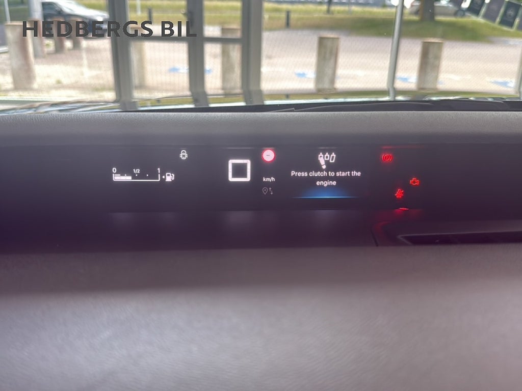 Citroën C3 MAX 1.2 PureTech 100 HK  thumbnail