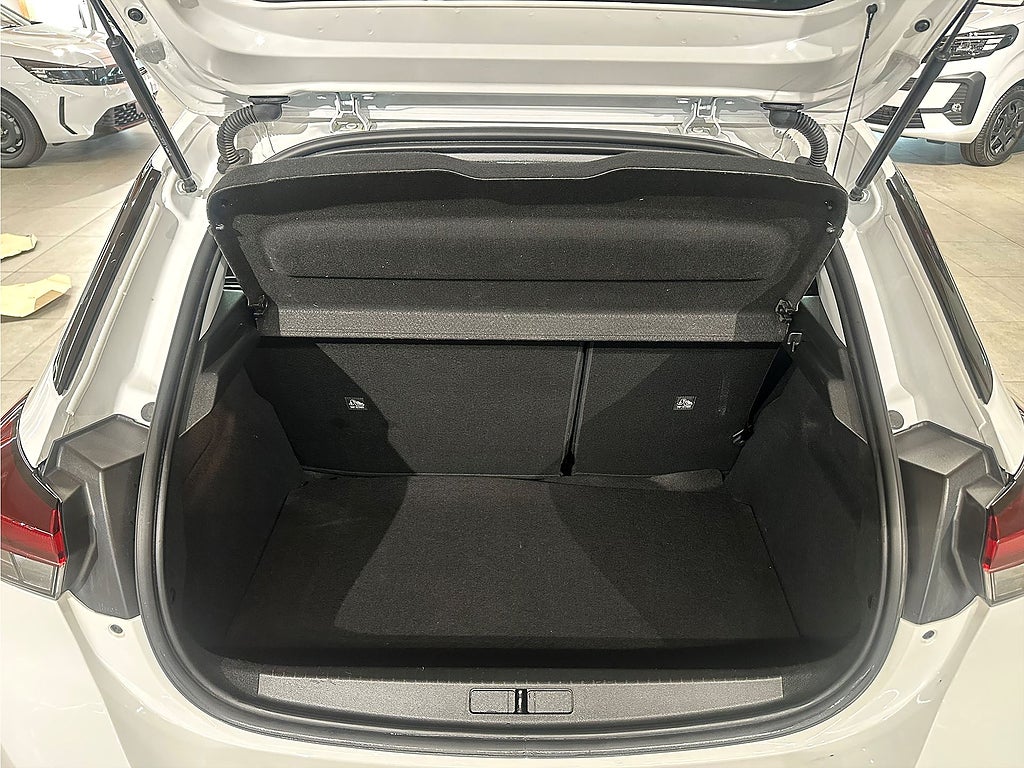 Bild på Opel Corsa-e D&T 50kWh 136hk Aut - B-KAMERA,CARPLAY,RATTVÄRME