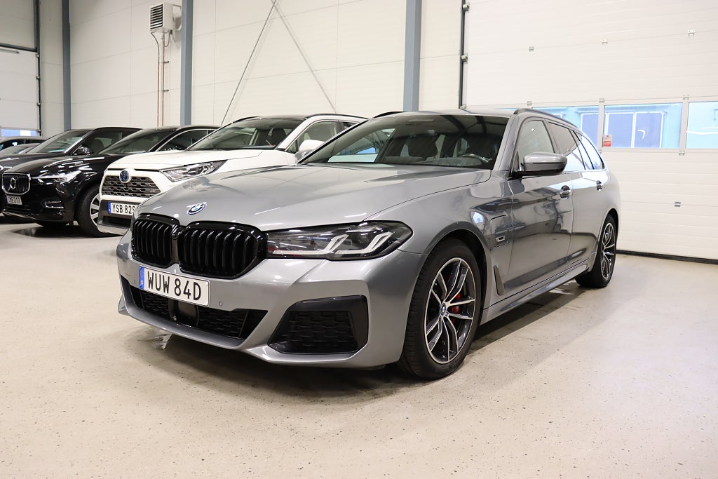 BMW 530e xDrive Touring M Sport BKamera Drag H/K Läder 292hk
