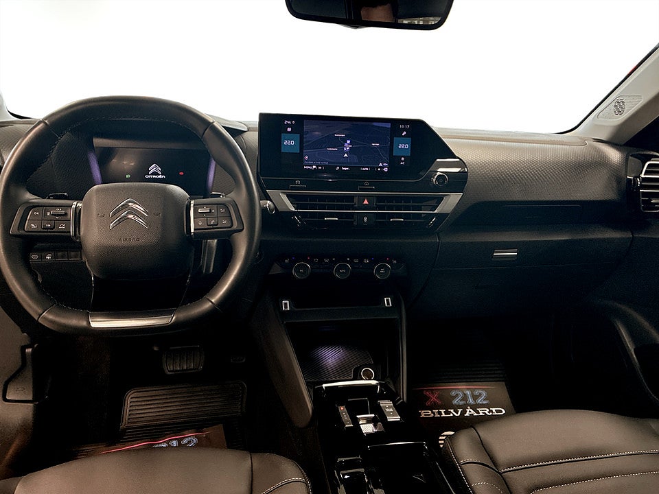 Bild på Citroën C4 Shine Exclusive 1.2 PT 130hk Aut B-KAMERA NAVI