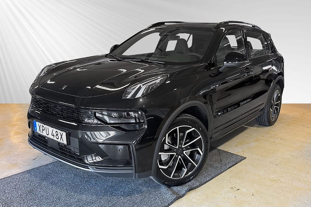 Lynk & Co 01 Core PHEV