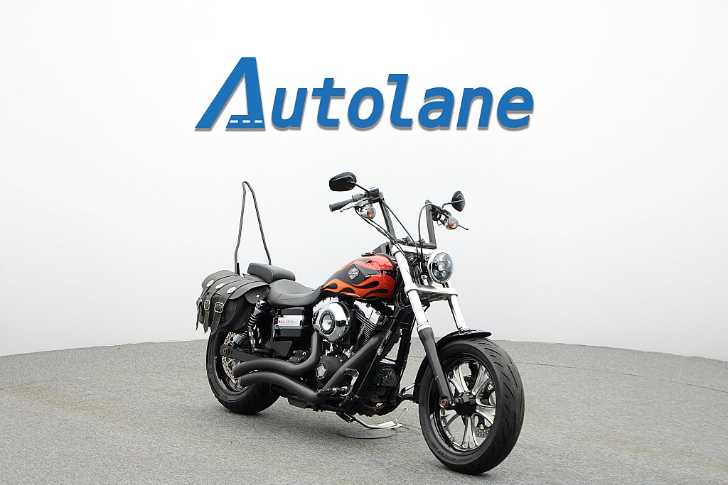 Harley-Davidson Wide Glide *Freedom Ljuddämpare, LED-framlampa 