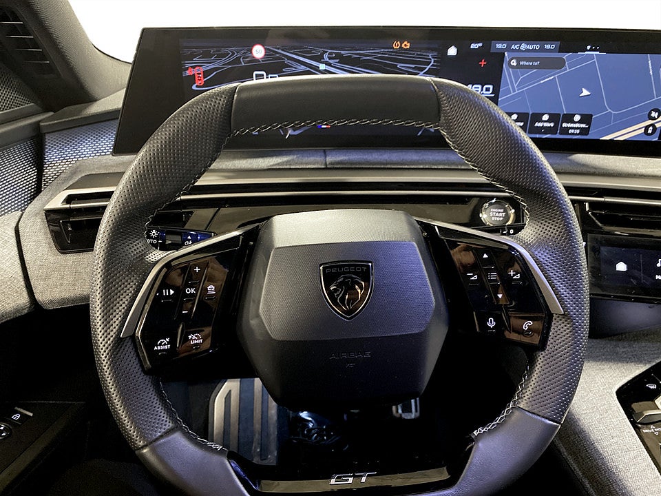 Bild på Peugeot 5008 GT Hybrid 145hk Aut 7-SITS B-KAMERA CARPLAY