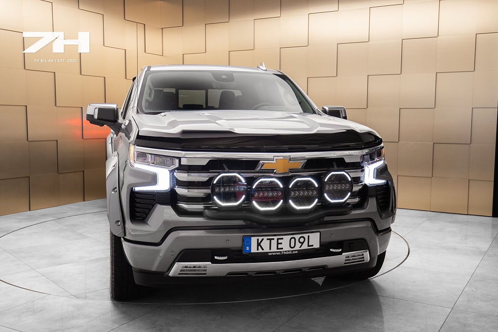 Chevrolet Silverado 1500 Crew Cab 3.0 Duramax Kittad 7H Edition / NY Bil
