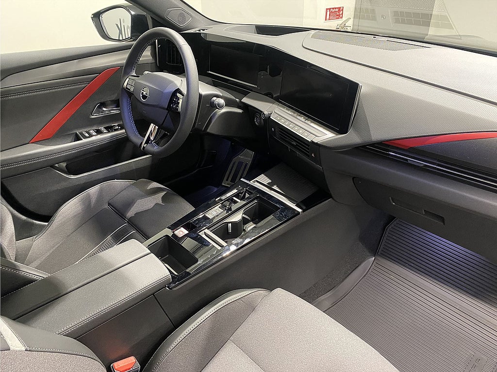 Bild på Opel Astra GS Line Plus+ PHEV 180hk Aut - DEMO