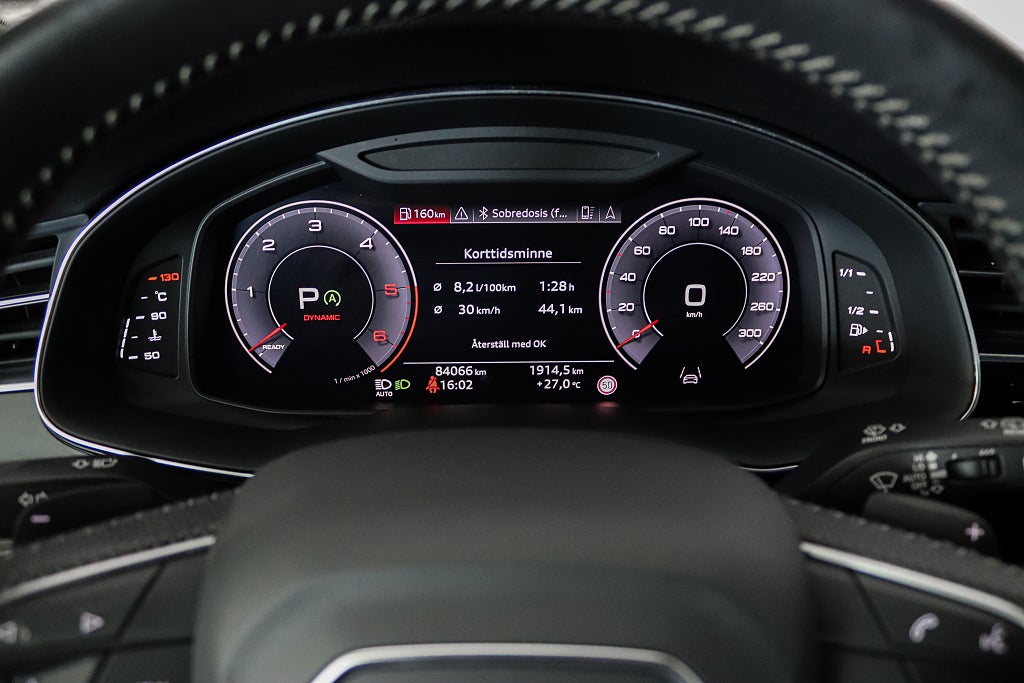 Audi Q8 50 TDI Quattro S Line B&O Panorama Matrix Värmare