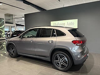 SUV Mercedes-Benz EQA 2 av 24